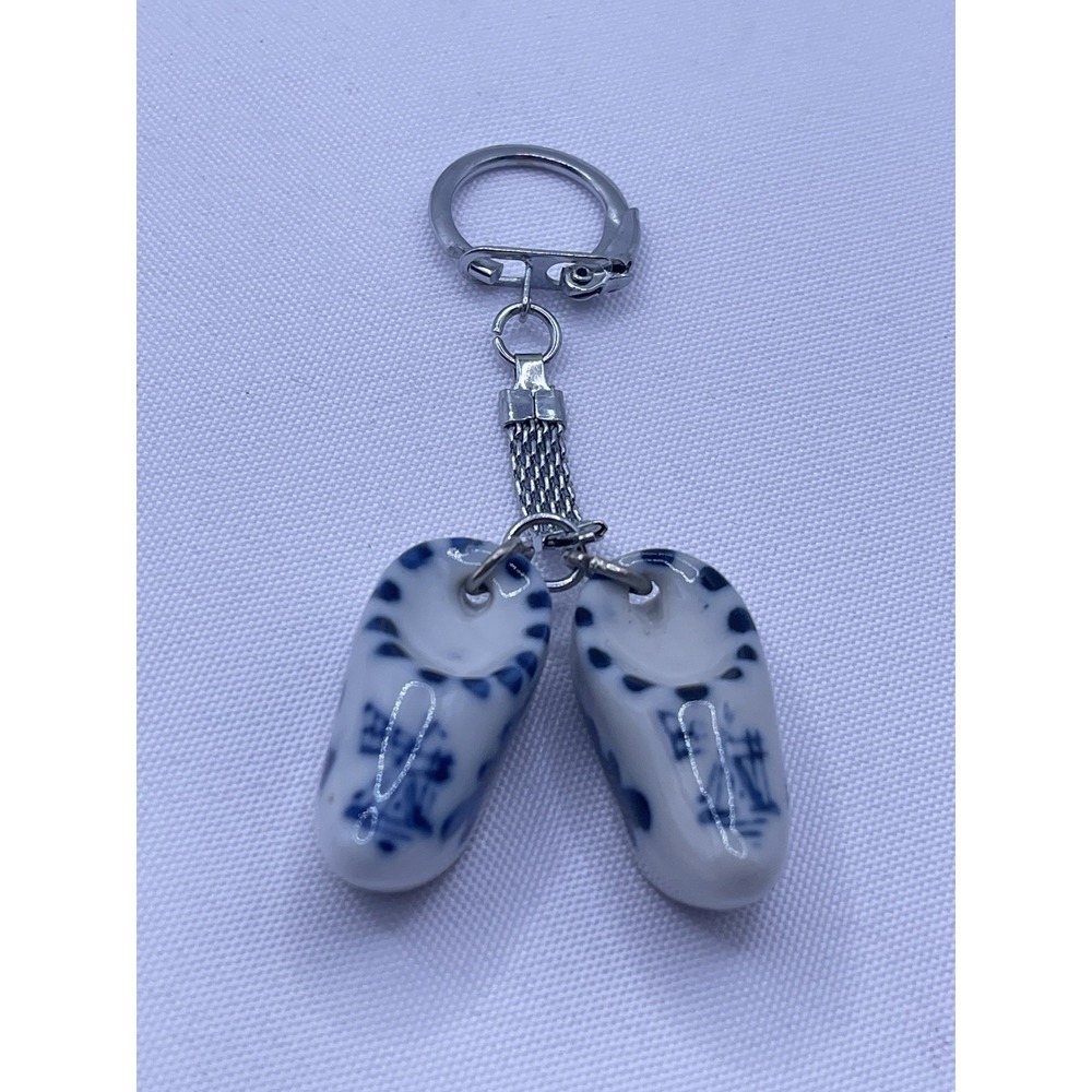 Dutch Holland VTG Souvenir Travel Key Chain Keyring‎ Ceramic Clogs Shoes
